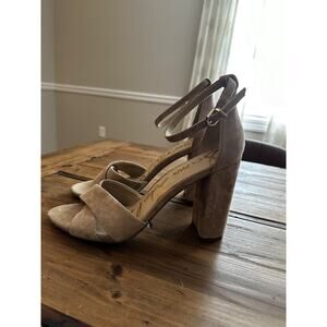 Sam Edelman Yancy Block Heels Ankle Straps Size 10 Suede Beige Wedding Business
